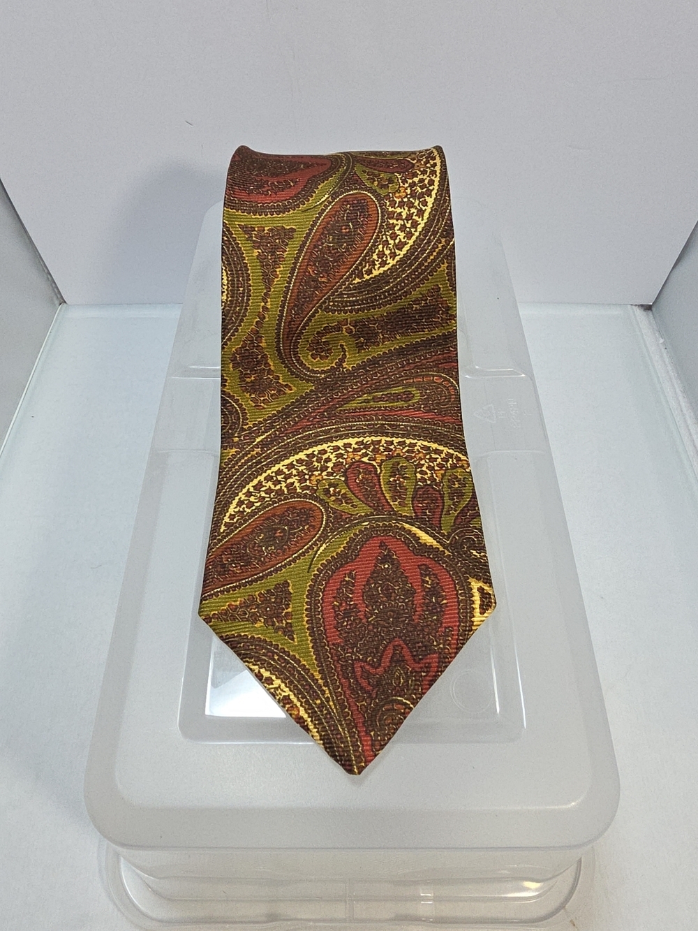 Brooks Brothers Makers Silk Tie 59" Green Red Paisley USA